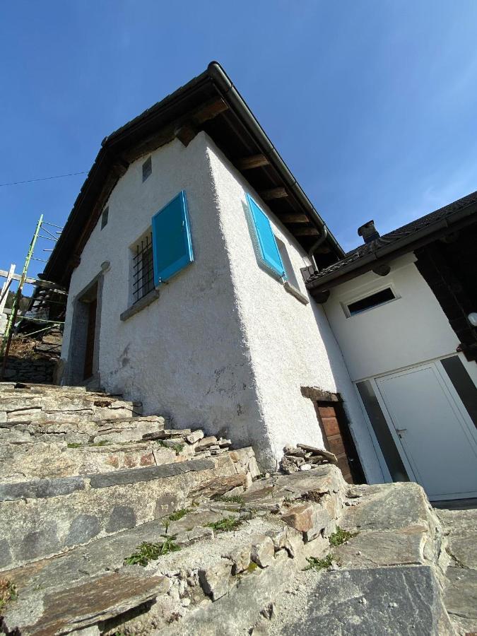 Santorini By Quokka 360 - Blue Curtains In The Alps Anzonico Exterior foto